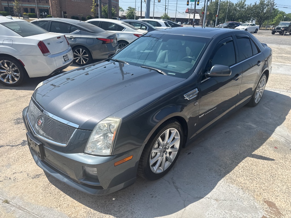 2008 Cadillac STS V's photo