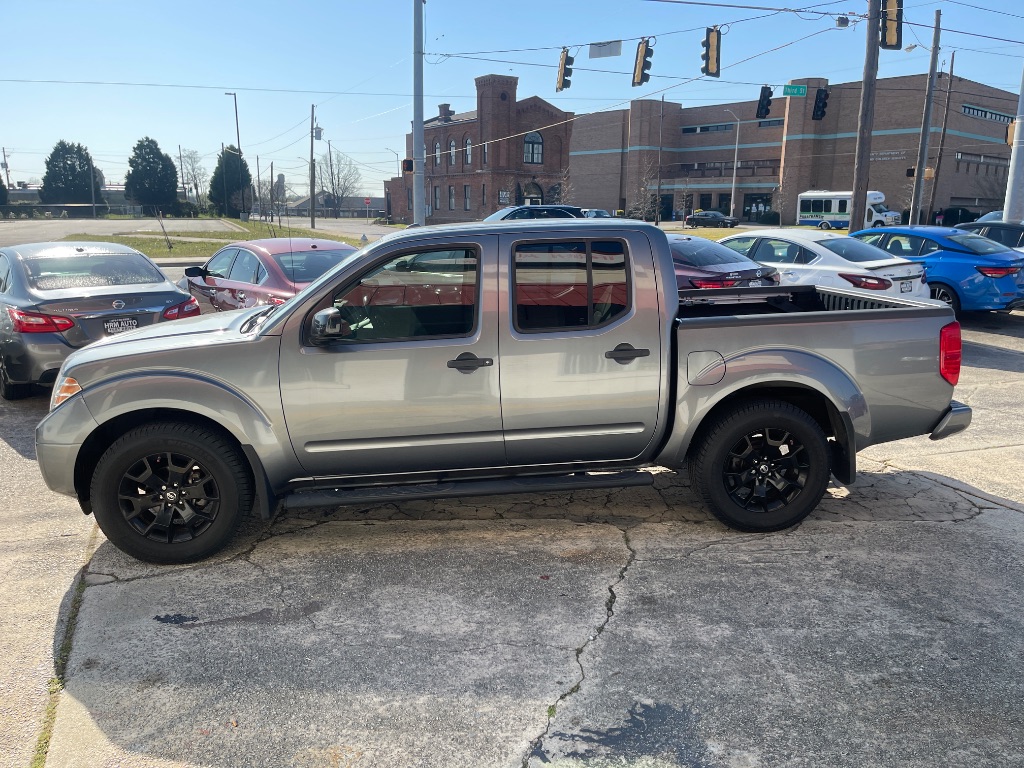 2018 Nissan Frontier SV - Photo 7